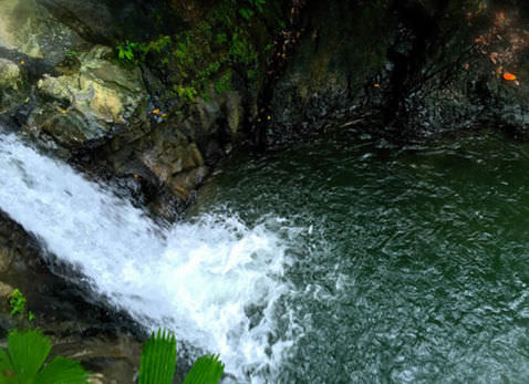 Horseback Riding Slide 2 1 - Manuel Antonio Tocori Waterfalls Horseback Tour